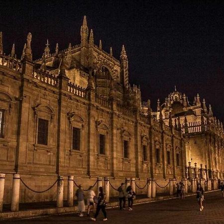 Atico Con Piscina Junto Catedral De Sevilla ภายนอก รูปภาพ